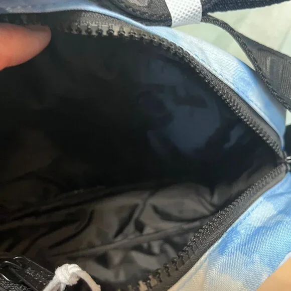 NWT BAGGU camera crossbody bag - clouds - Picture 7 of 11